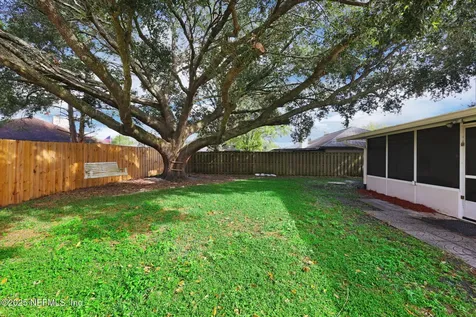 1232 Peabody Drive E Jacksonville FL 32221