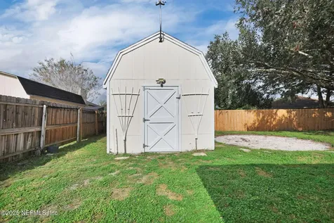 1232 Peabody Drive E Jacksonville FL 32221