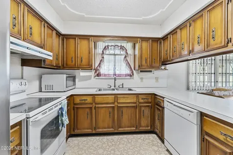 216 Spaulding Road Jacksonville FL 32218