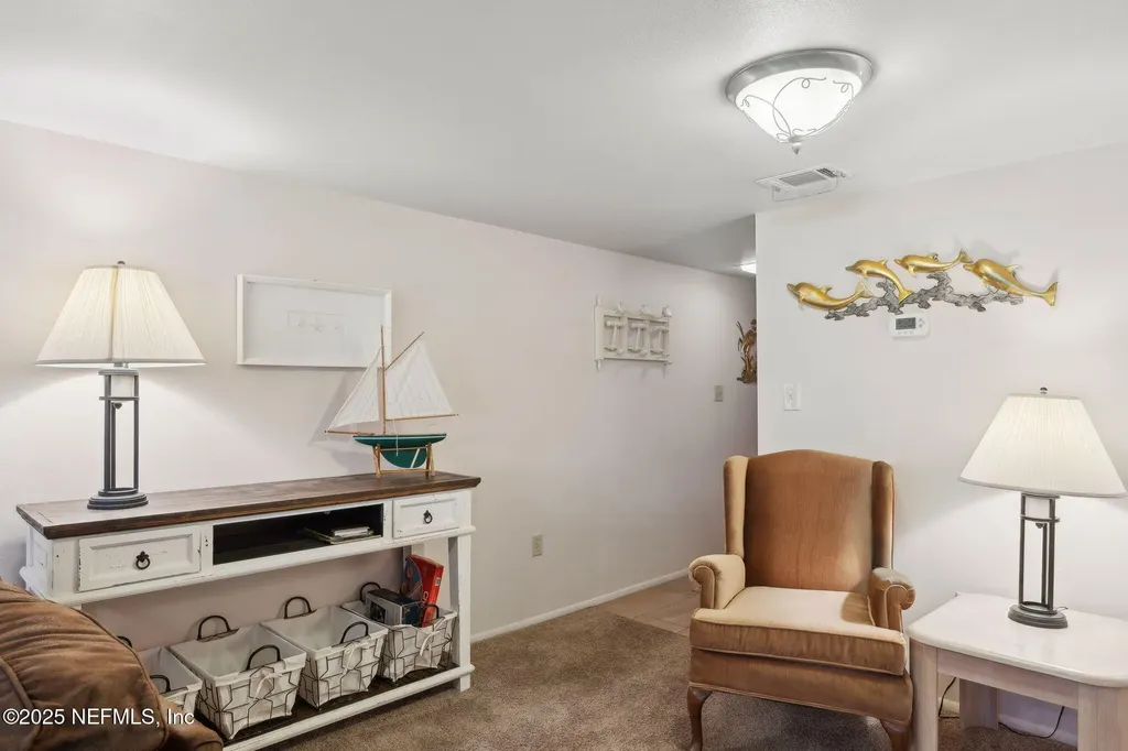 210 River Bend Place Welaka FL 32193