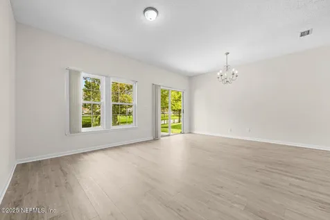 1553 Biscayne Bay Drive Jacksonville FL 32218