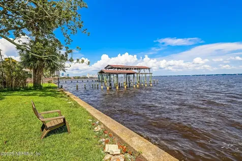 2746 Vernon Terrace Jacksonville FL 32205