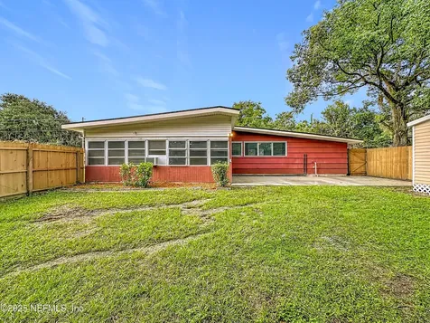 800 N Cypress Avenue Green Cove Springs FL 32043