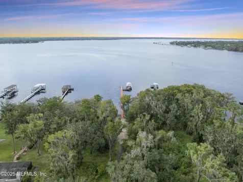 1936 Moorings Circle Middleburg FL 32068