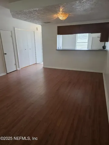 4645 Barnes Road Jacksonville FL 32207