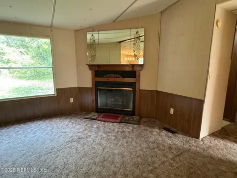 910 Ofarrell Avenue Interlachen FL 32148