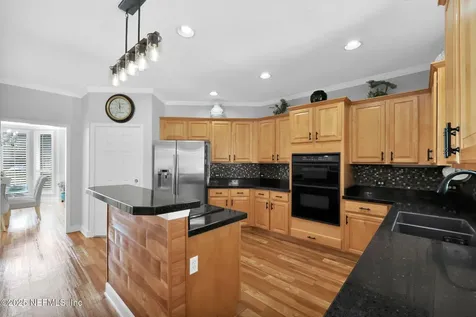 12863 La Costa Court Jacksonville FL 32225