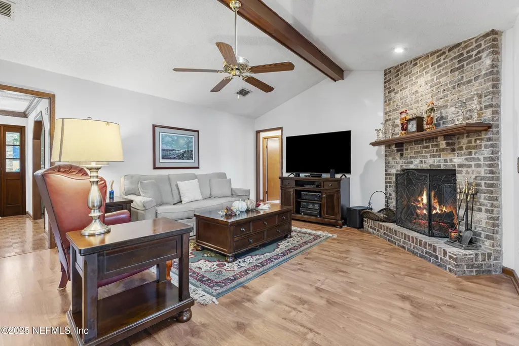 531 Los Palmas Drive Fleming Island FL 32003