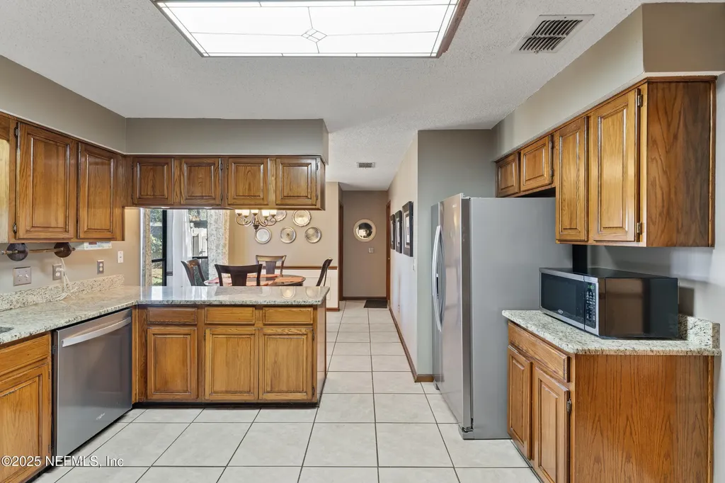 531 Los Palmas Drive Fleming Island FL 32003