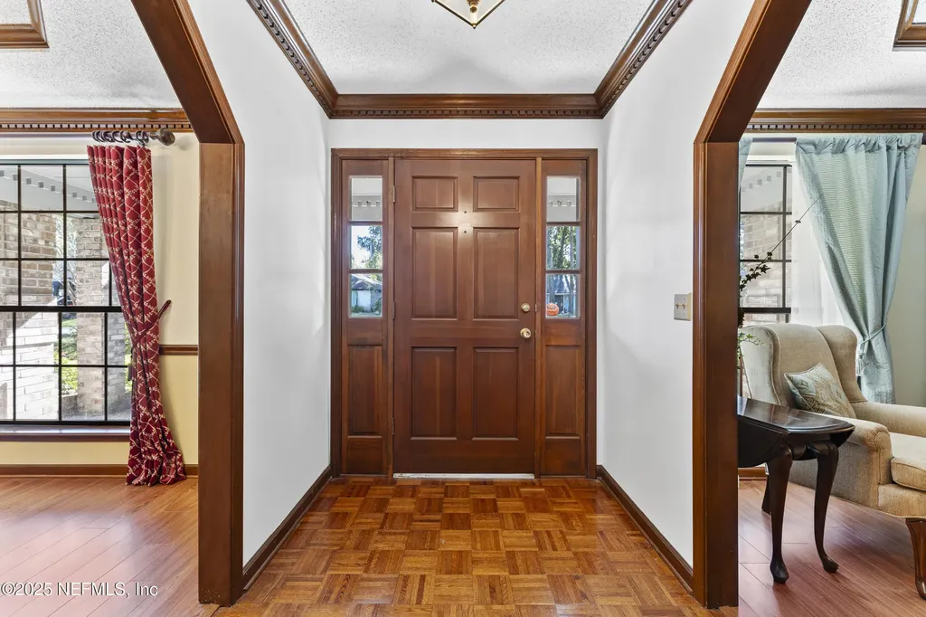 531 Los Palmas Drive Fleming Island FL 32003