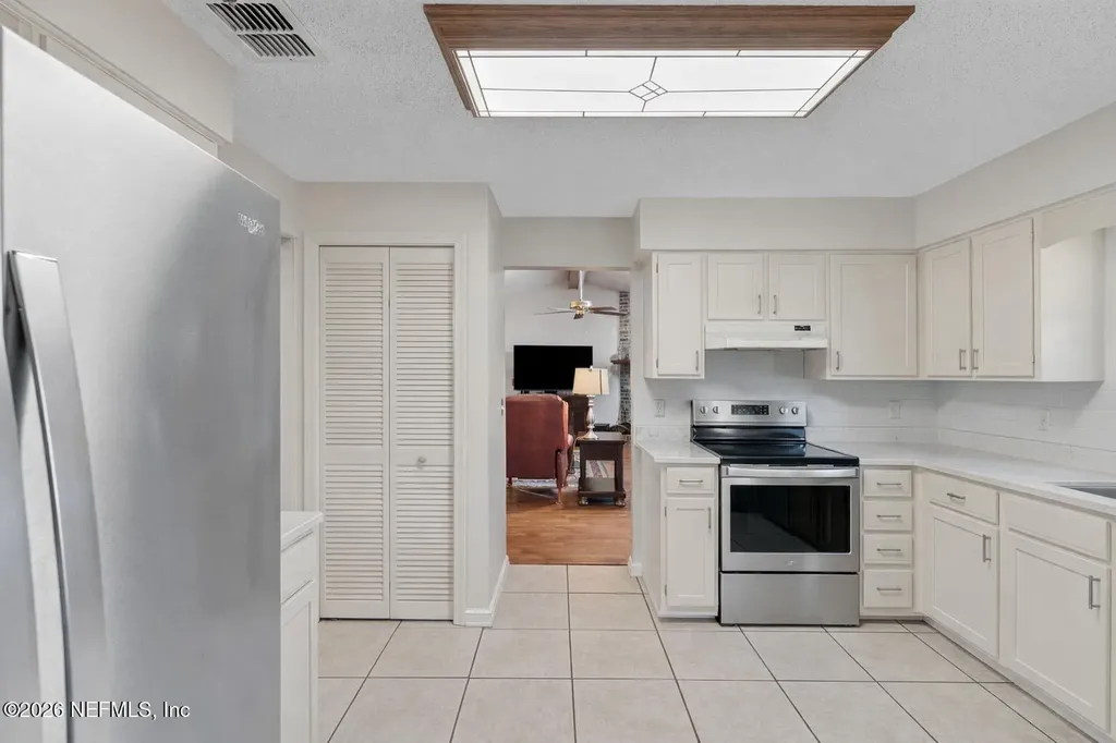 531 Los Palmas Drive Fleming Island FL 32003