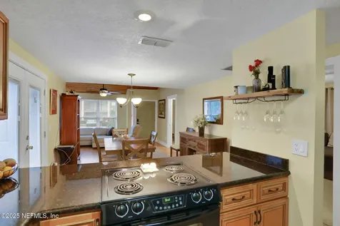 1559 Arcadia Drive Jacksonville FL 32207