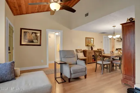 1559 Arcadia Drive Jacksonville FL 32207