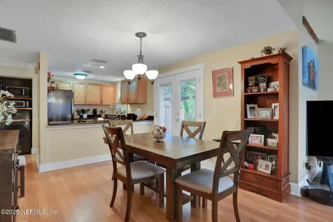 1559 Arcadia Drive Jacksonville FL 32207