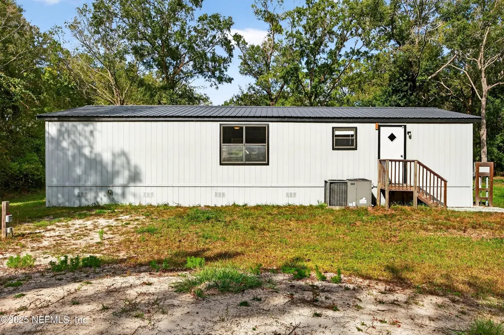 2227 SE 138th Drive Starke FL 32091