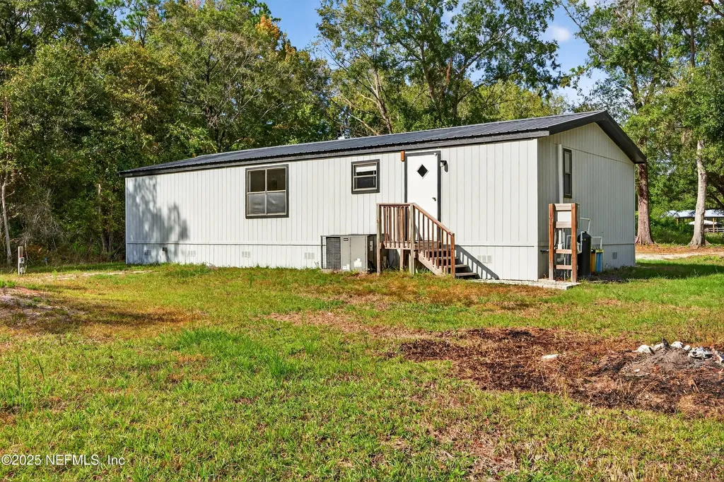 2227 SE 138th Drive Starke FL 32091