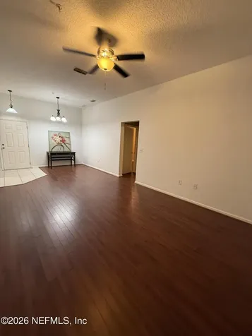 6105 Maggies Circle Jacksonville FL 32244