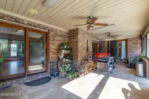 105 Dairy Road Melrose FL 32666