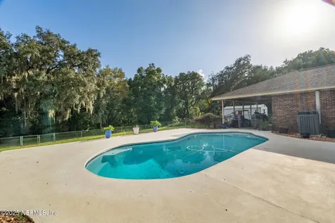 105 Dairy Road Melrose FL 32666