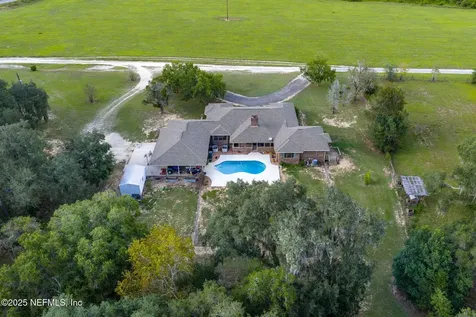 105 Dairy Road Melrose FL 32666