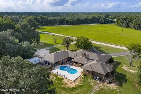 105 Dairy Road Melrose FL 32666