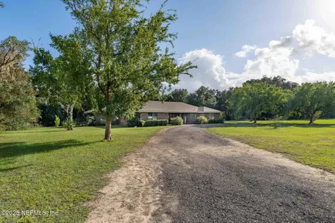 105 Dairy Road Melrose FL 32666