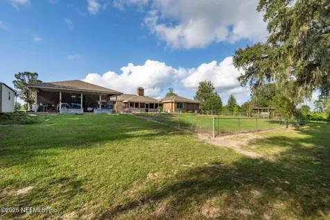 105 Dairy Road Melrose FL 32666