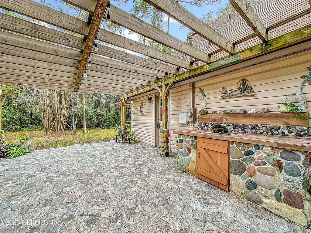 35061 Karen Road Callahan FL 32011