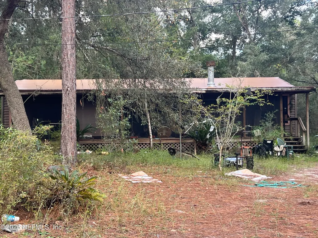 126 Willow Lane Hawthorne FL 32640