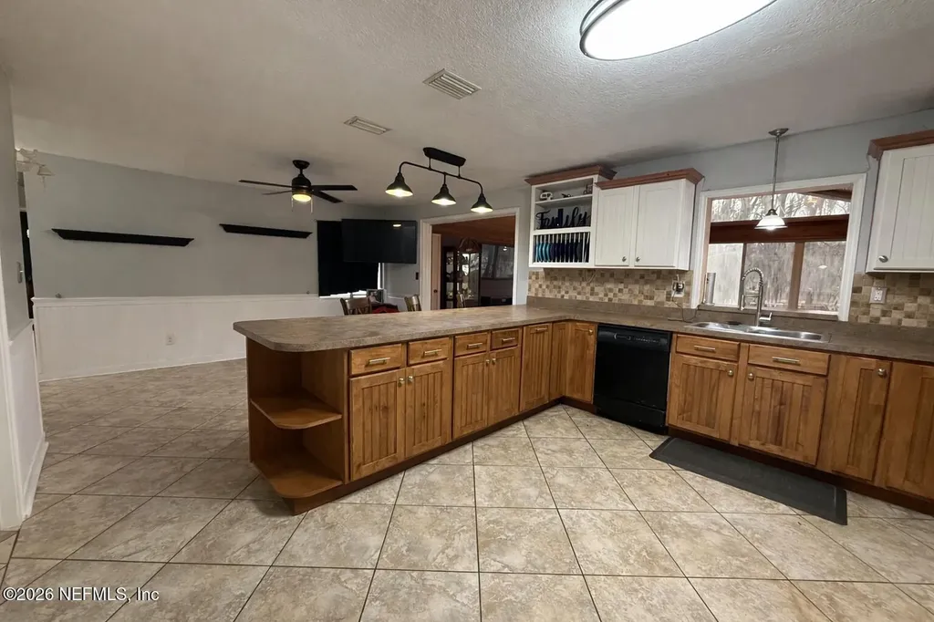 112 Wesley Road Green Cove Springs FL 32043