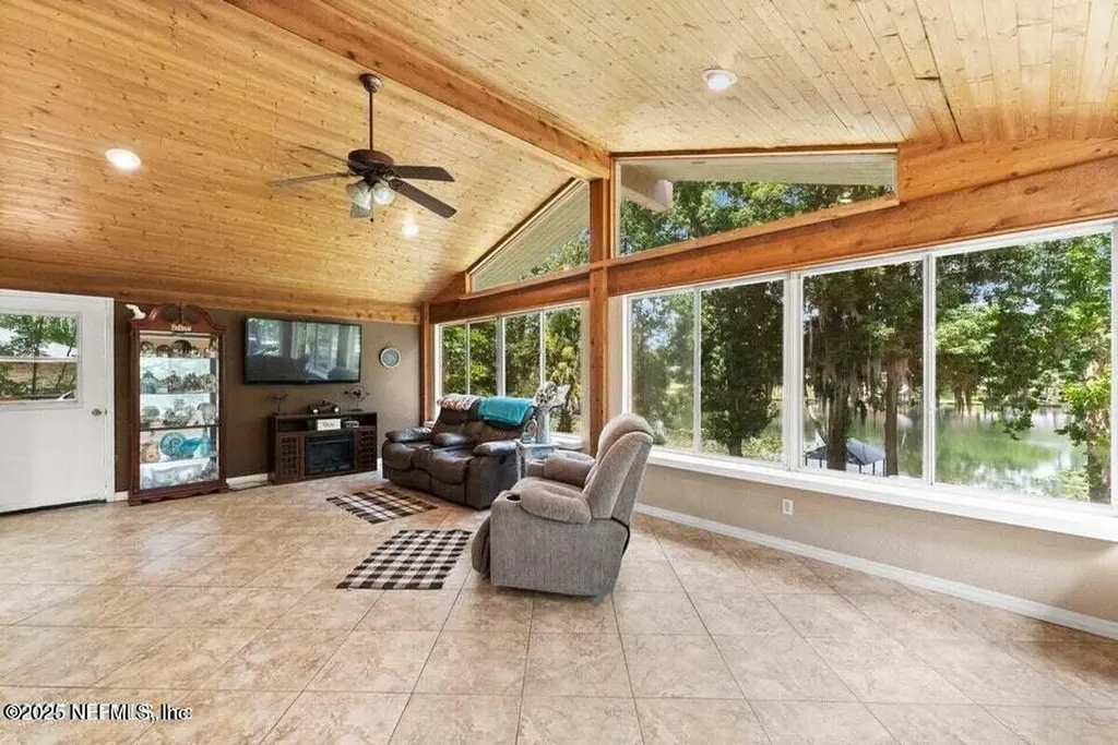 112 Wesley Road Green Cove Springs FL 32043