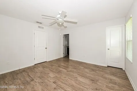 548 Eiseman Way Jacksonville FL 32216