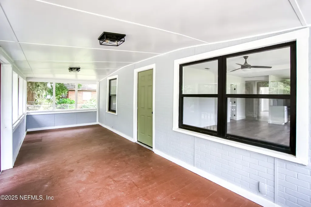 705 Bay Street Green Cove Springs FL 32043