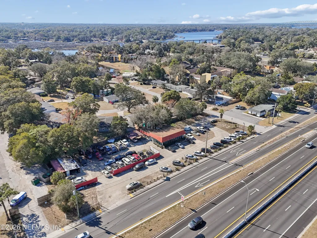 6200 Arlington Expressway Jacksonville FL 32211