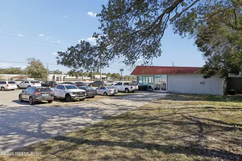 6200 Arlington Expressway Jacksonville FL 32211
