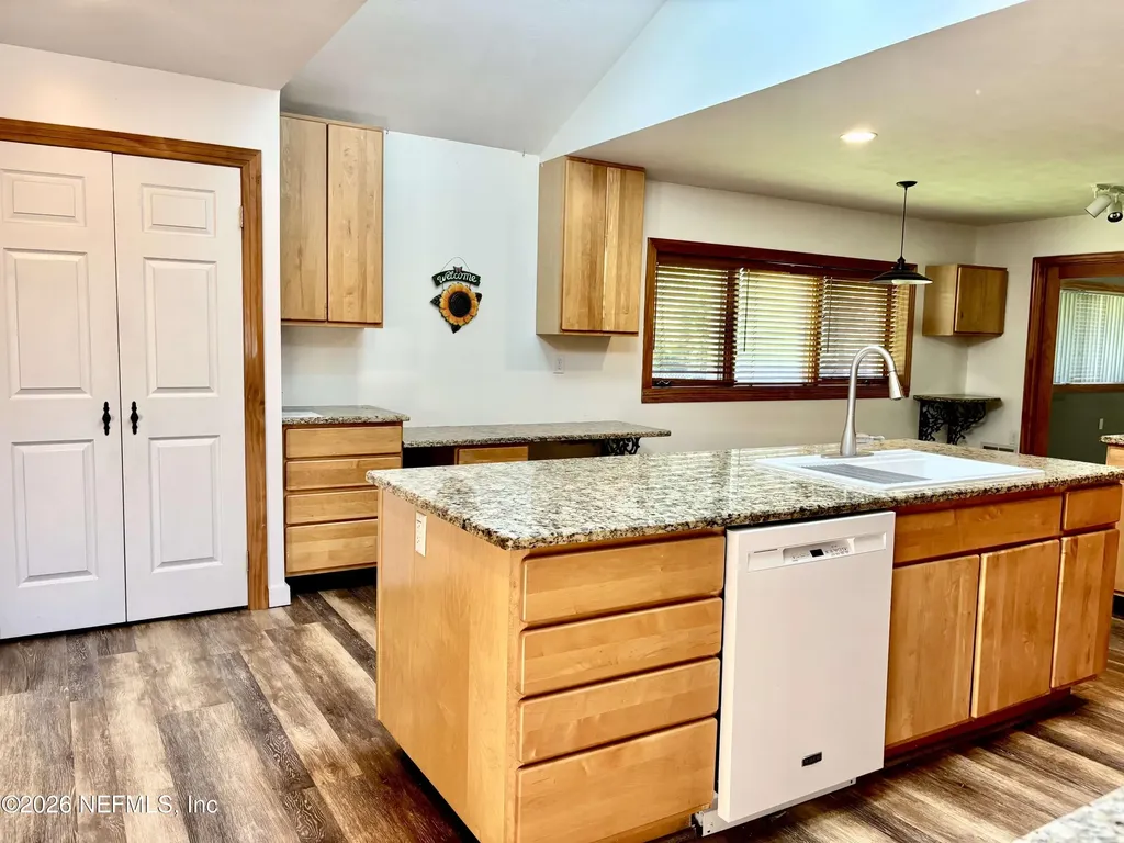 101 Riverview Drive East Palatka FL 32131