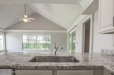 4967 Laurel Green Way E Jacksonville FL 32225