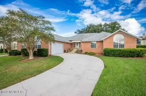 4967 Laurel Green Way E Jacksonville FL 32225
