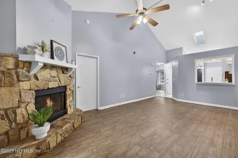 11420 Squire Way Lane Jacksonville FL 32223