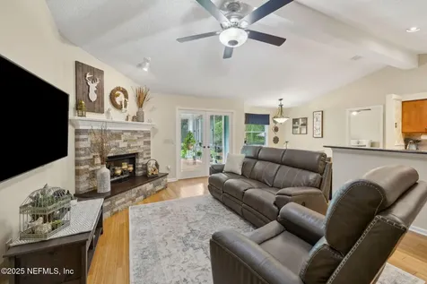 4437 Hollygate Court Jacksonville FL 32258