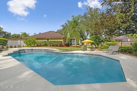 4437 Hollygate Court Jacksonville FL 32258
