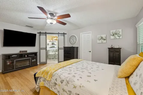 4437 Hollygate Court Jacksonville FL 32258