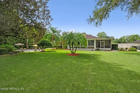 4437 Hollygate Court Jacksonville FL 32258