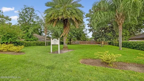 4437 Hollygate Court Jacksonville FL 32258