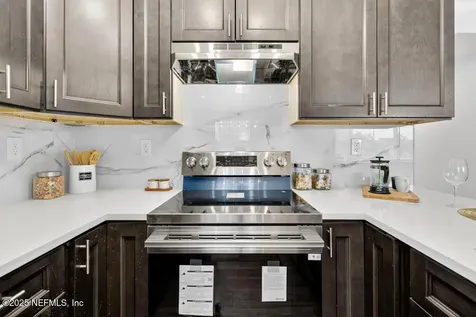 2927 Mansion Road Jacksonville FL 32277