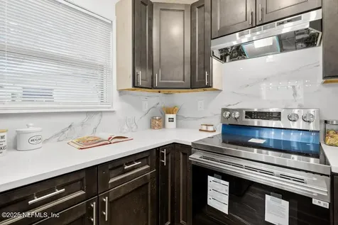 2927 Mansion Road Jacksonville FL 32277