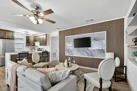 2927 Mansion Road Jacksonville FL 32277