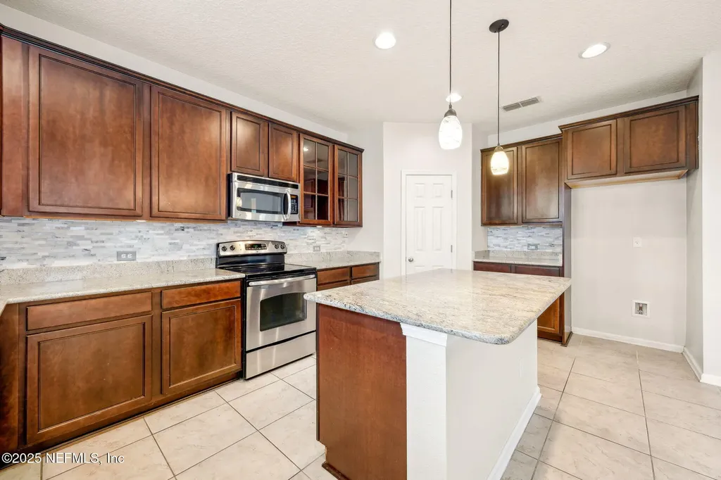 95045 Periwinkle Place Fernandina Beach FL 32034