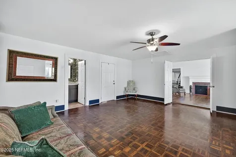 4350 Garibaldi Avenue Jacksonville FL 32210