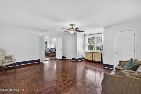 4350 Garibaldi Avenue Jacksonville FL 32210